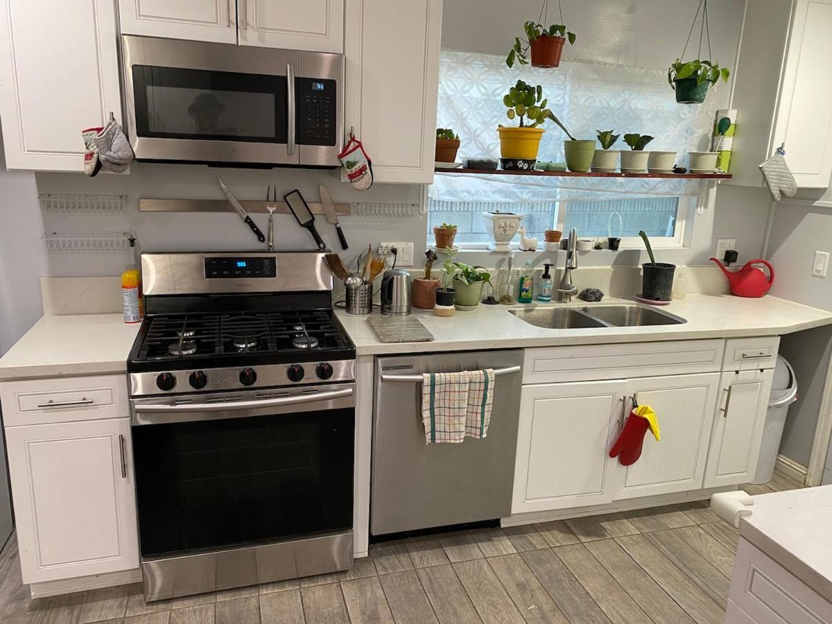 Private Room In La With Free Wifi And Tv With Shared Kitchen Los Angeles Esterno foto