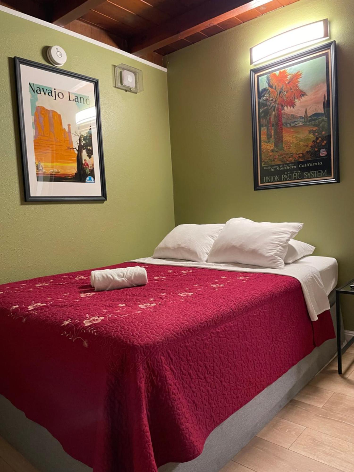 Private Room In La With Free Wifi And Tv With Shared Kitchen Los Angeles Esterno foto
