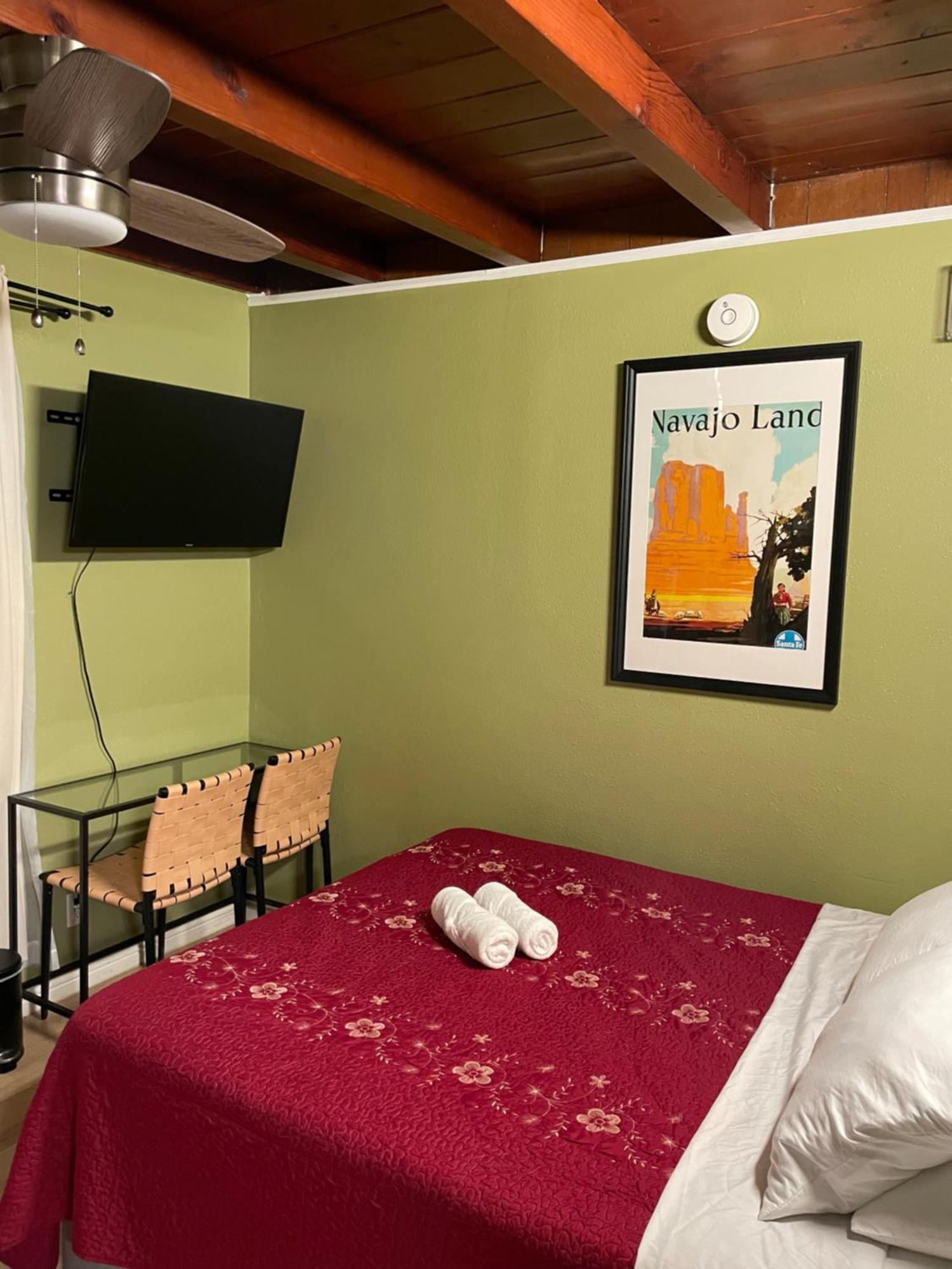 Private Room In La With Free Wifi And Tv With Shared Kitchen Los Angeles Esterno foto