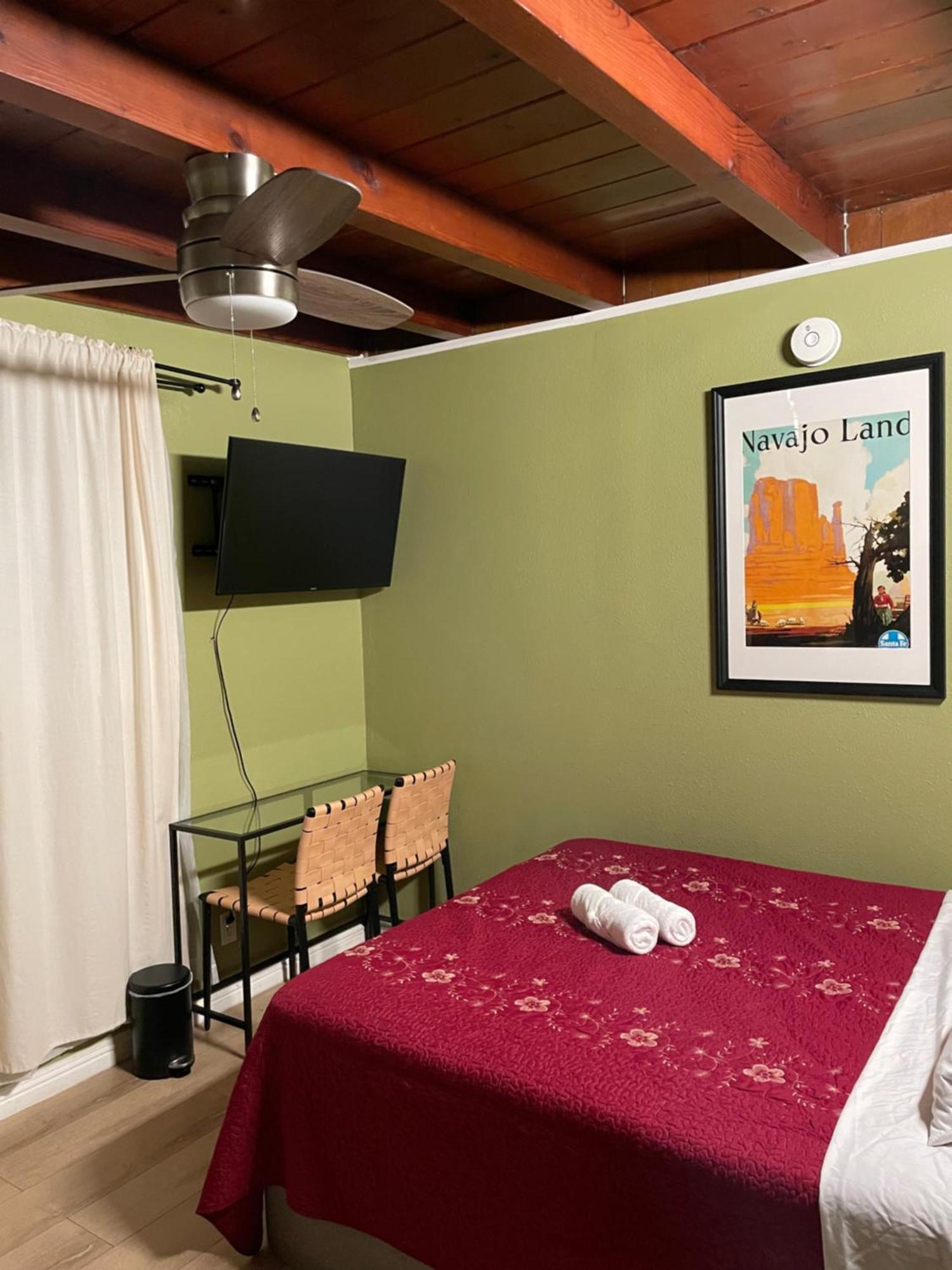 Private Room In La With Free Wifi And Tv With Shared Kitchen Los Angeles Esterno foto