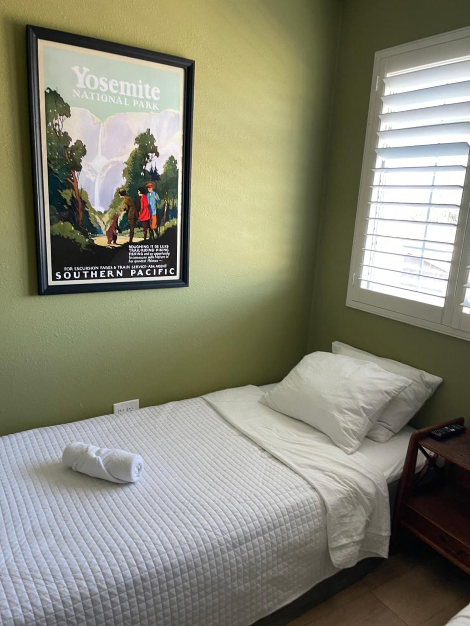 Private Room In La With Free Wifi And Tv With Shared Kitchen Los Angeles Esterno foto